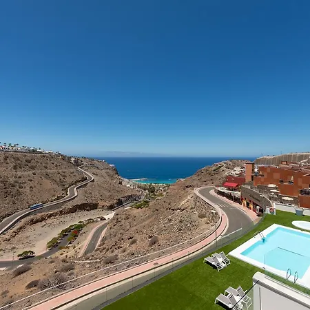 Beyond Amadores By Vector Моган